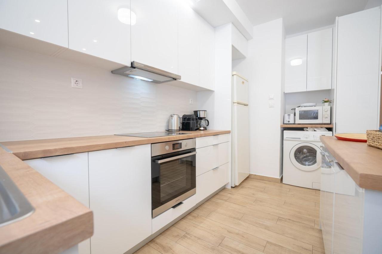 Athens Central Train St. Flat For 4 Pers By Mps Apartment Exterior photo